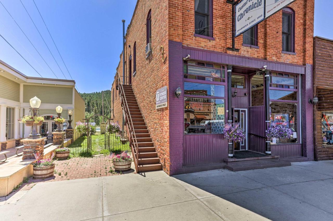 Custer Apt In Heart Of Town Shop, Dine, Hike Экстерьер фото