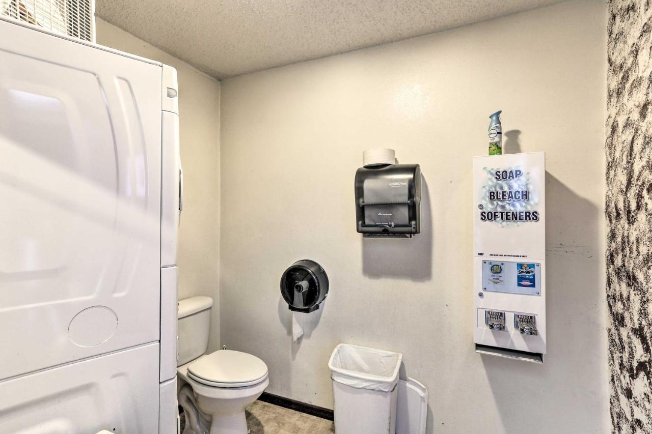 Custer Apt In Heart Of Town Shop, Dine, Hike Экстерьер фото