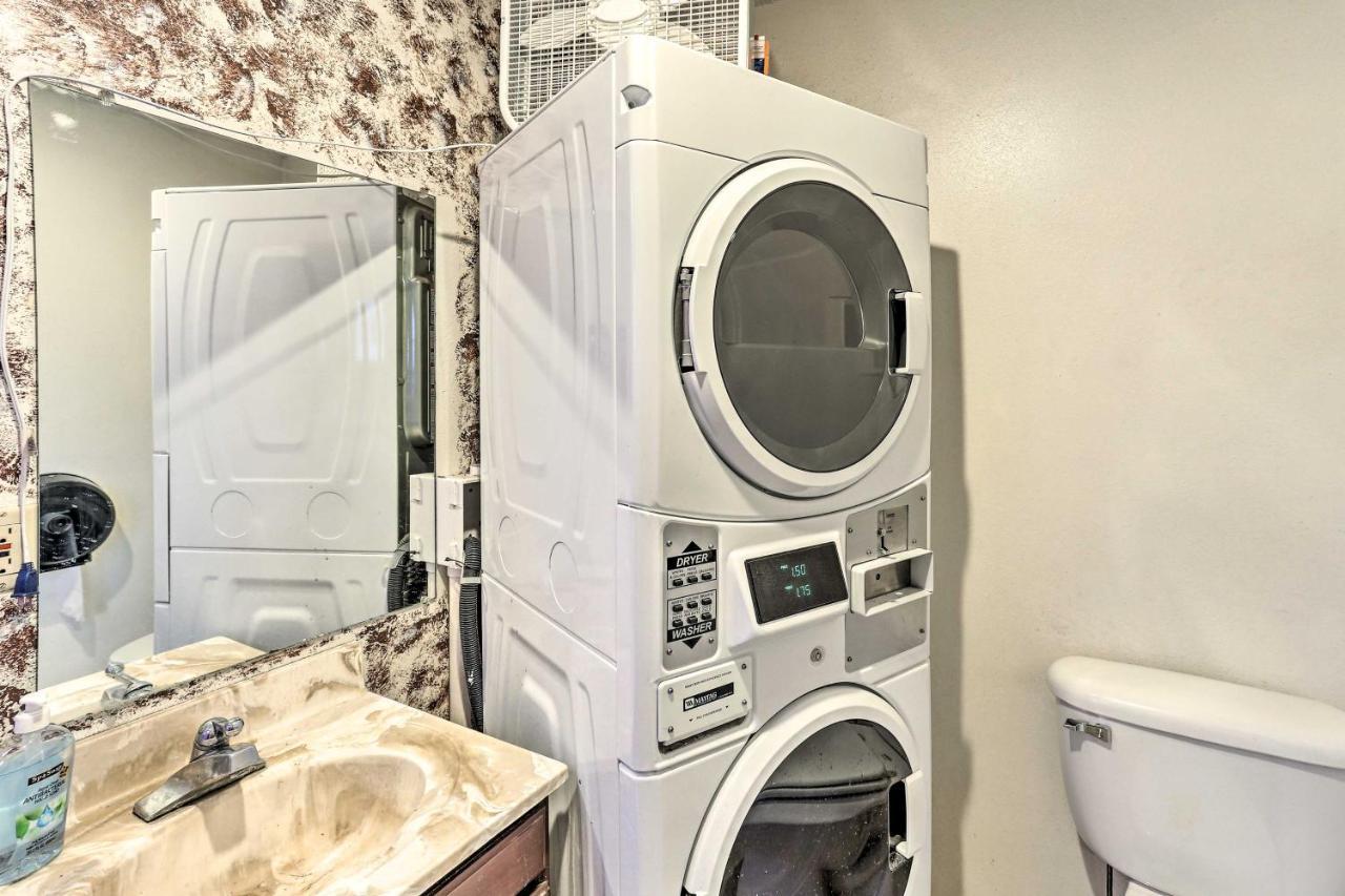 Custer Apt In Heart Of Town Shop, Dine, Hike Экстерьер фото